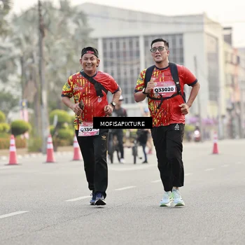 Runner Photo 5896433