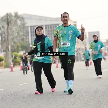Runner Photo 5896453