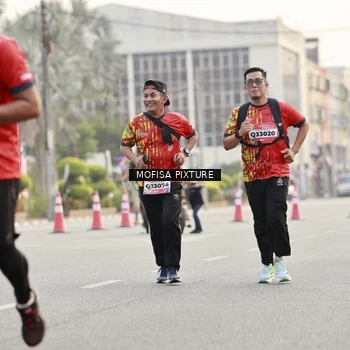 Runner Photo 5896457