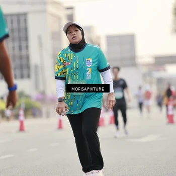 Runner Photo 5896463