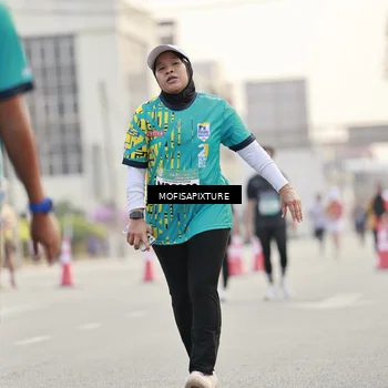 Runner Photo 5896470