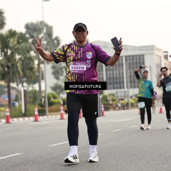 Runner Photo 5896534