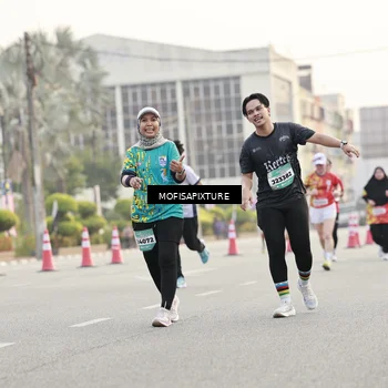 Runner Photo 5896553
