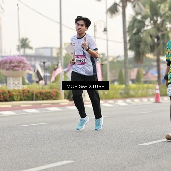 Runner Photo 5896568