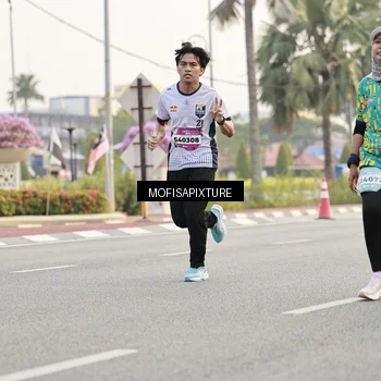 Runner Photo 5896569
