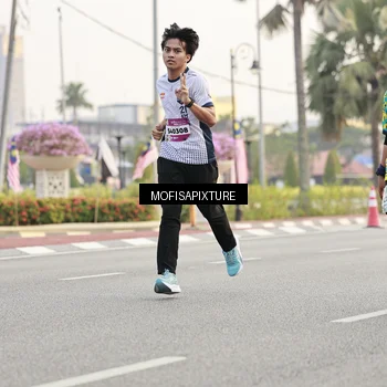 Runner Photo 5896575
