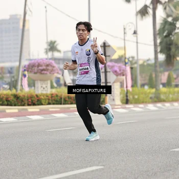Runner Photo 5896582
