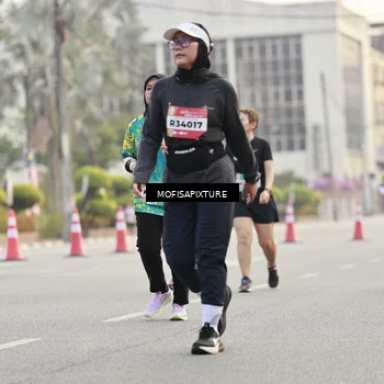 Runner Photo 5896630