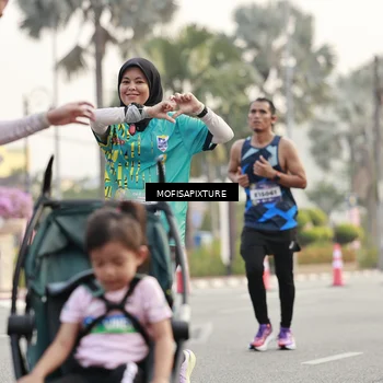 Runner Photo 5896649
