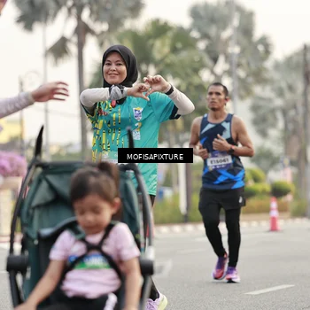Runner Photo 5896663