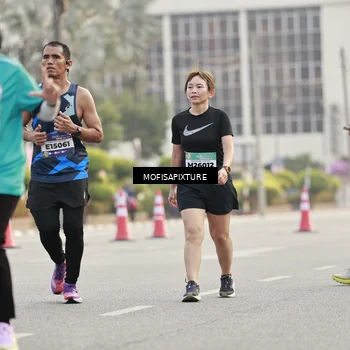 Runner Photo 5896670
