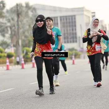Runner Photo 5896691