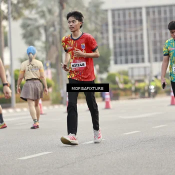 Runner Photo 5896697
