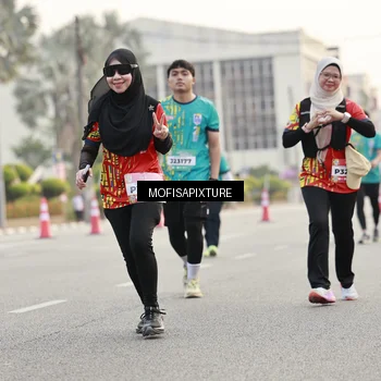 Runner Photo 5896712