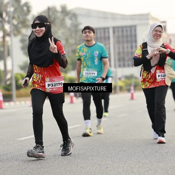 Runner Photo 5896714