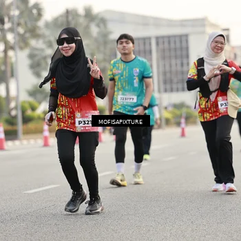 Runner Photo 5896723