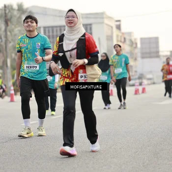 Runner Photo 5896733