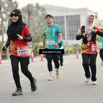 Runner Photo 5896734