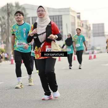 Runner Photo 5896742