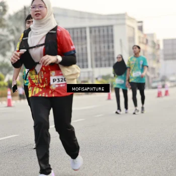 Runner Photo 5896746