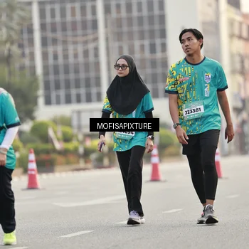 Runner Photo 5896772