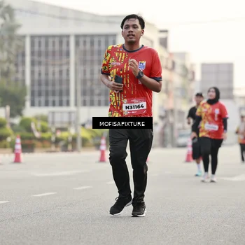 Runner Photo 5896781