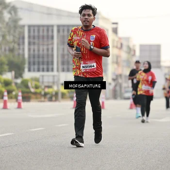 Runner Photo 5896782