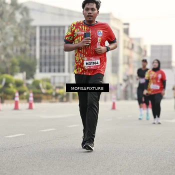 Runner Photo 5896783