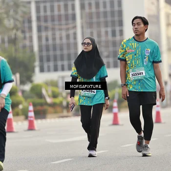 Runner Photo 5896786