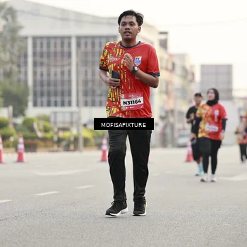 Runner Photo 5896787
