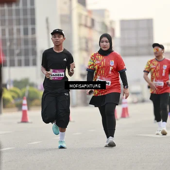 Runner Photo 5896795