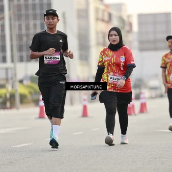 Runner Photo 5896798
