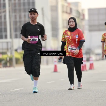 Runner Photo 5896799