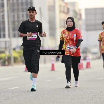 Runner Photo 5896801