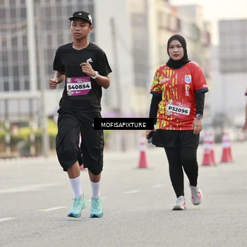 Runner Photo 5896804
