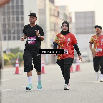 Runner Photo 5896805