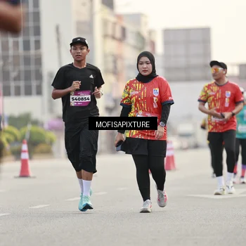 Runner Photo 5896818