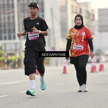 Runner Photo 5896819