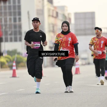 Runner Photo 5896821