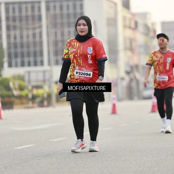 Runner Photo 5896824