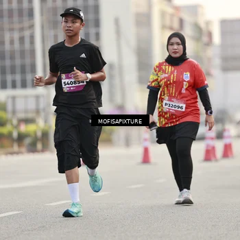 Runner Photo 5896826