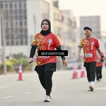 Runner Photo 5896846
