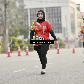 Runner Photo 5896853