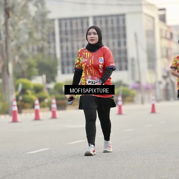 Runner Photo 5896856
