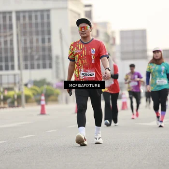 Runner Photo 5896865