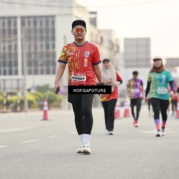 Runner Photo 5896868