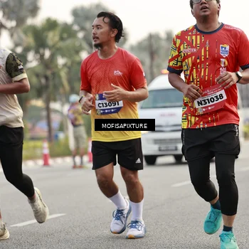 Runner Photo 5897074