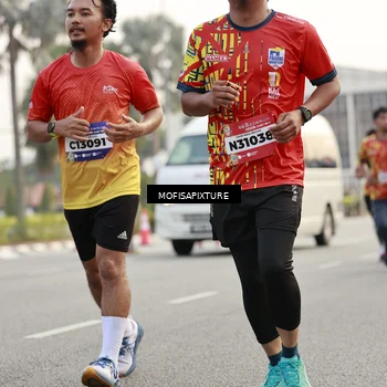 Runner Photo 5897076