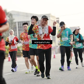 Runner Photo 5897110
