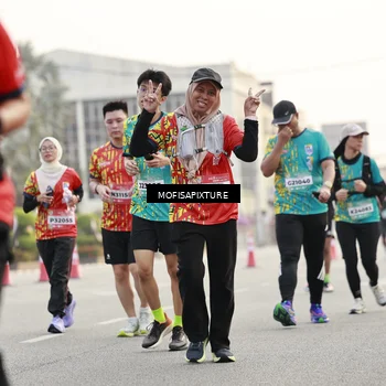 Runner Photo 5897129